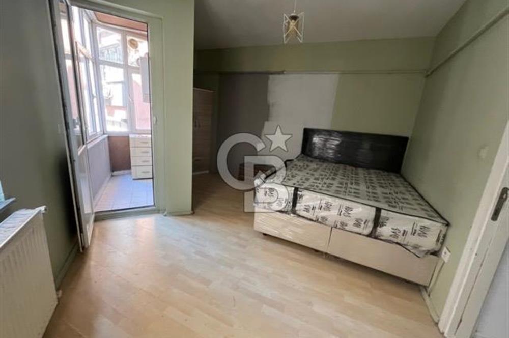 mecidiyeköy gülbaharda geniş 2+1 balkonlu satılık daire 