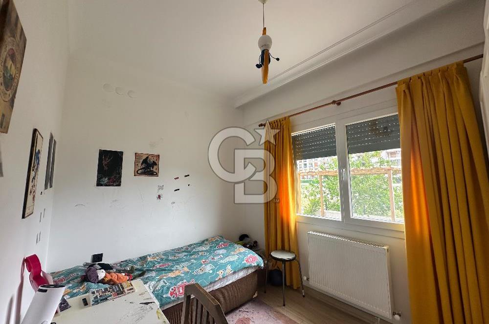Necat Hepkon'da Havuzlu Site İçerisinde Kapalı Mutfak 3+1