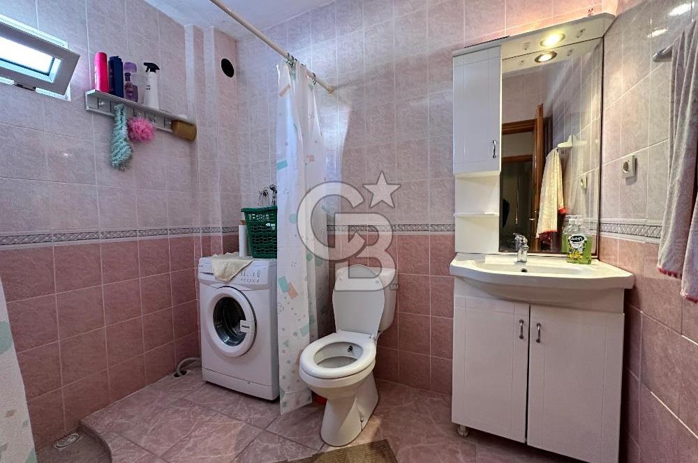 Seferihisar Akarca'da Panoramik Deniz Manzaralı 3+1 Villa