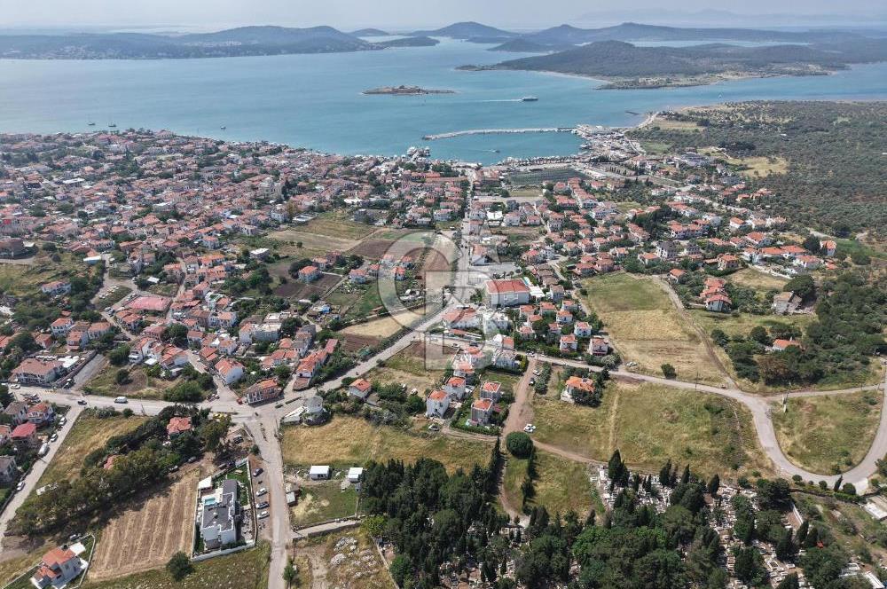 AYVALIK CUNDA'DA SATILIK ARSA