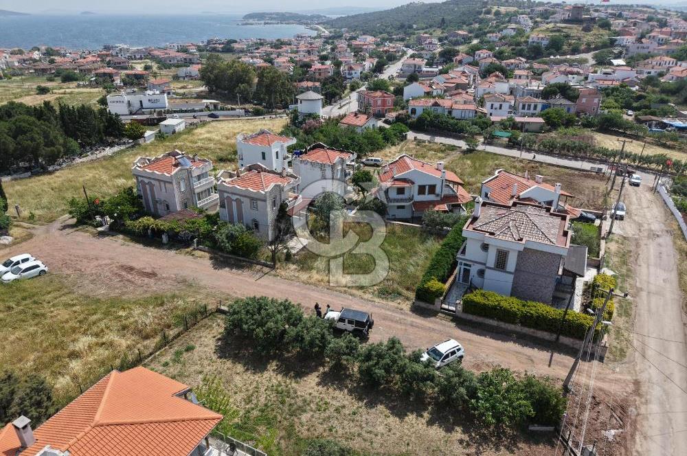 AYVALIK CUNDA'DA SATILIK ARSA