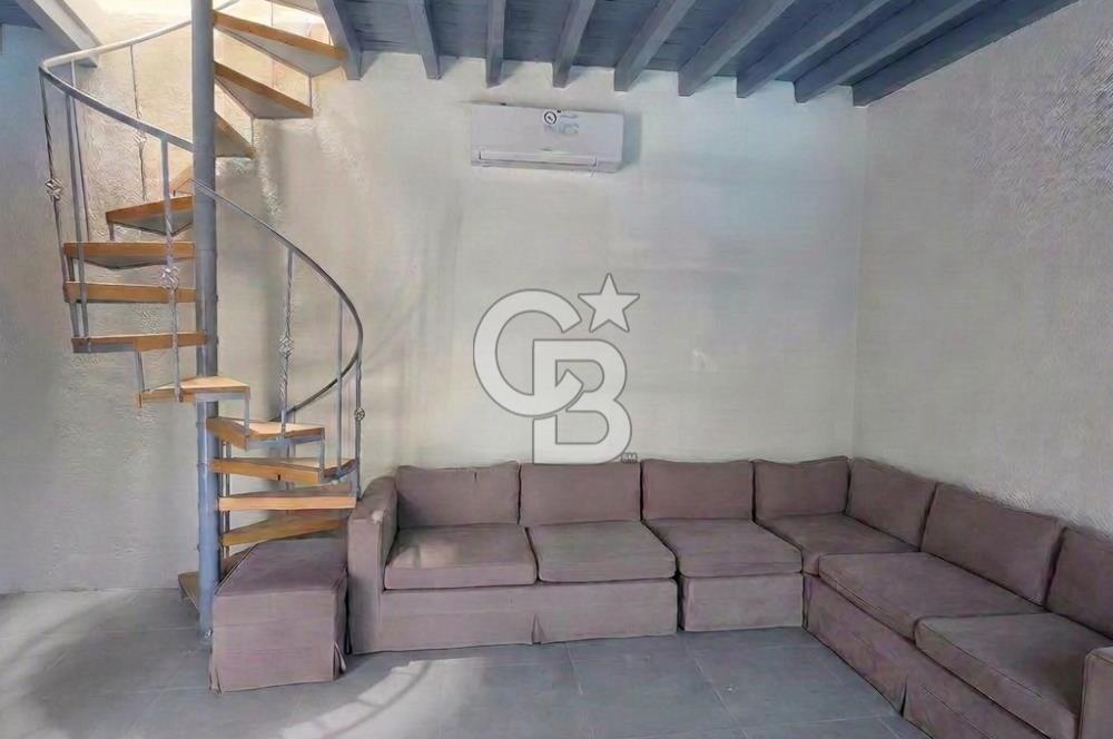 BODRUM YENİKÖY'DE MARİNA MANZARALI TİCARİ KULLANIMA UYGUN 2+1