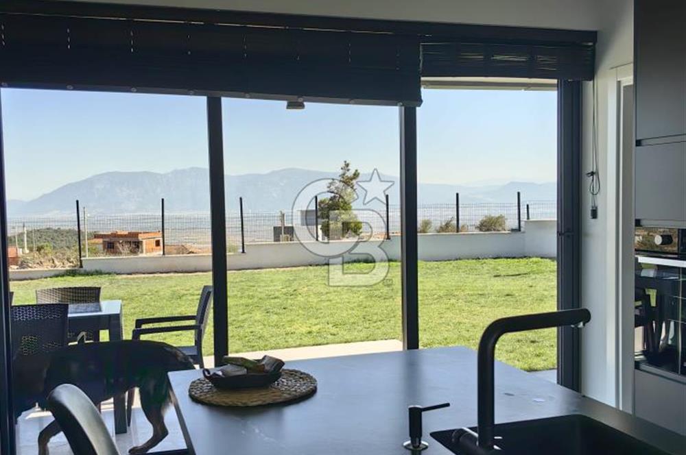 Manisa Çamlıca Köyü Ormanın Kıyısı Satılık 4+2 Tasarım Villa
