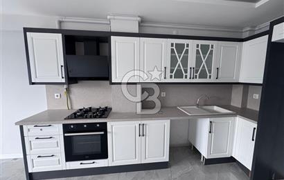 MURADİYE'DE CADDE ÜZERİ FERAH 2+1 SATILIK DAİRE