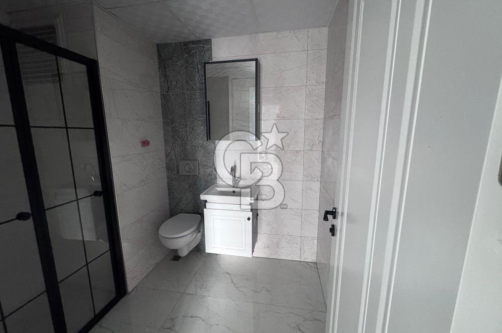 MURADİYE'DE CADDE ÜZERİ FERAH 2+1 SATILIK DAİRE