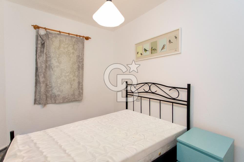 Foça Uluca Sitesinde Satılık Bahçeli 4+1 Villa
