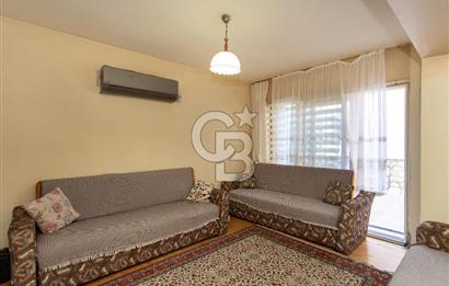Foça Fevzipaşa Mah. Merkezi Konumda Satılık 2+1 Daire