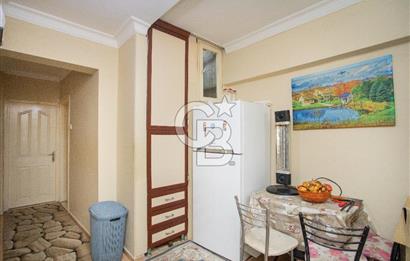 Karşıyaka Alaybey de Merkezi Konumlu Daire