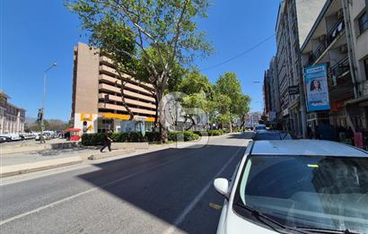 ÇANKAYA'DA SEMA İŞMERKEZİN DE KİRALIK OFİS