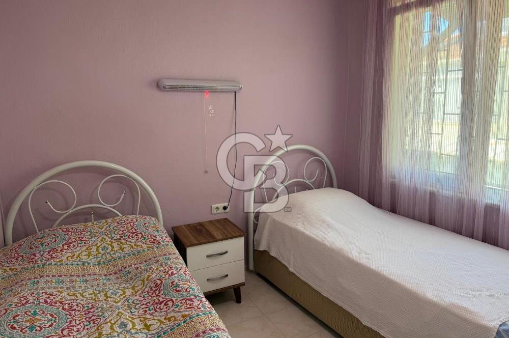               Ayvalık Sahilkent Mahallesi’nde Site İçerisinde Bahçeli Villa