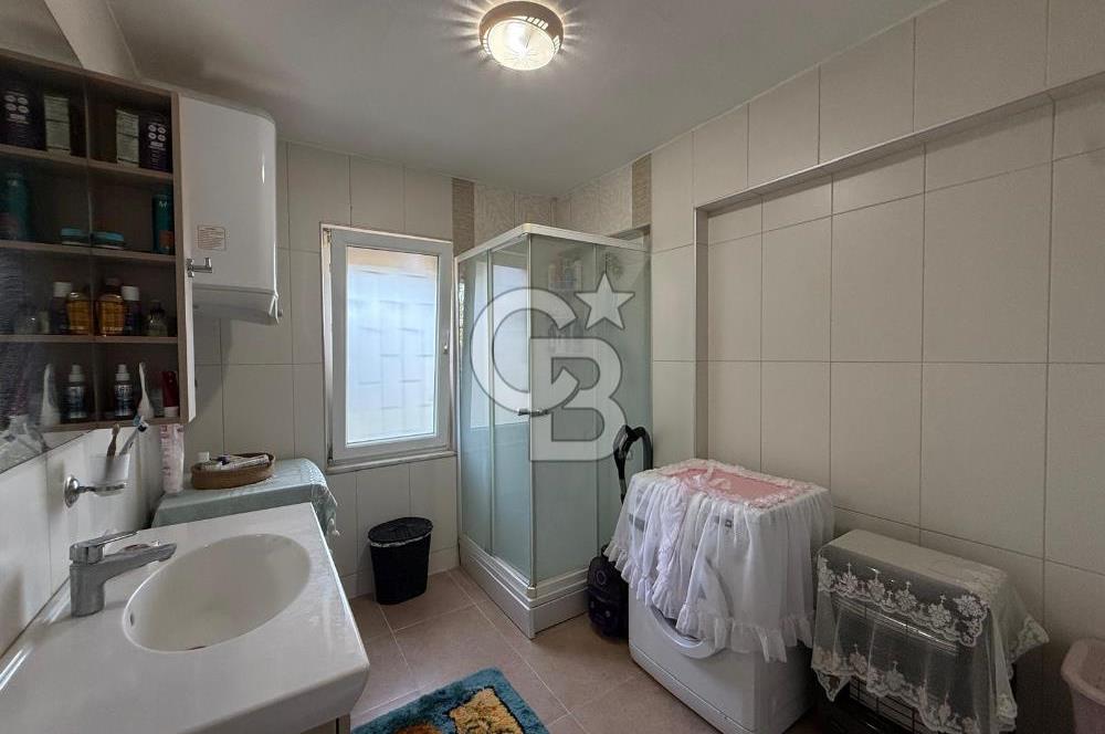               Ayvalık Sahilkent Mahallesi’nde Site İçerisinde Bahçeli Villa