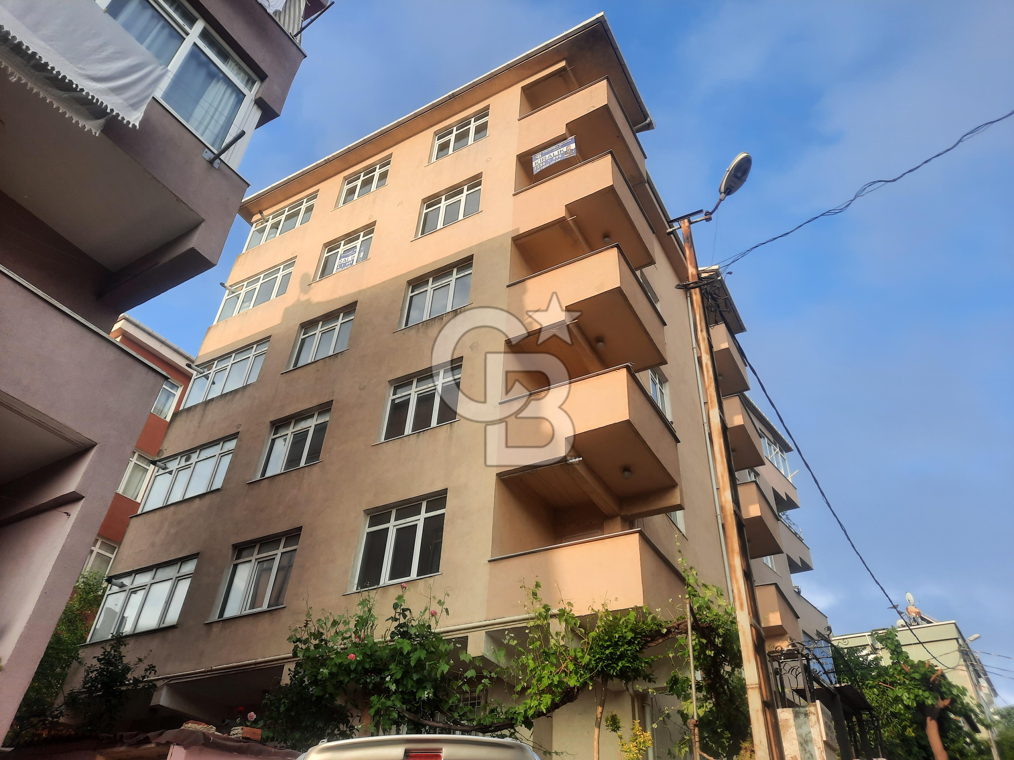 Pendik Esenyalı’da Kiralık 3+1 Daire