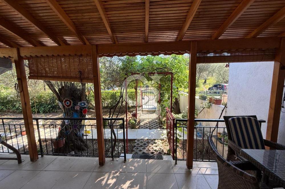               Ayvalık Sahilkent Mahallesi’nde Site İçerisinde Bahçeli Villa