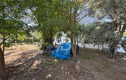               Ayvalık Sahilkent Mahallesi’nde Site İçerisinde Bahçeli Villa