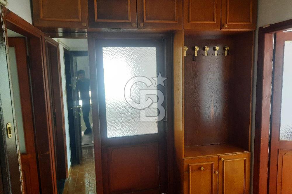 Pendik Esenyalı’da Kiralık 3+1 Daire