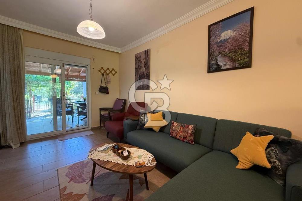              Ayvalık Sahilkent Mahallesi’nde Site İçerisinde Bahçeli Villa