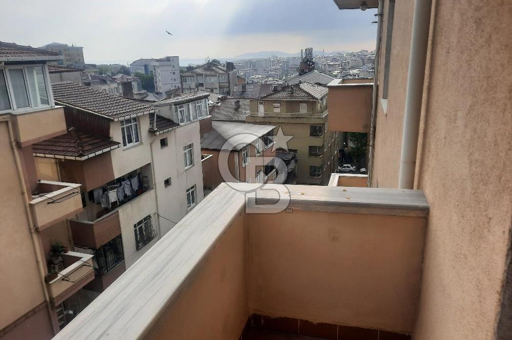 Pendik Esenyalı’da Kiralık 3+1 Daire