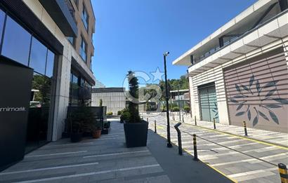 Bahçeşehir Park Avm Sitesi 220 m2 Satılık Dükkan