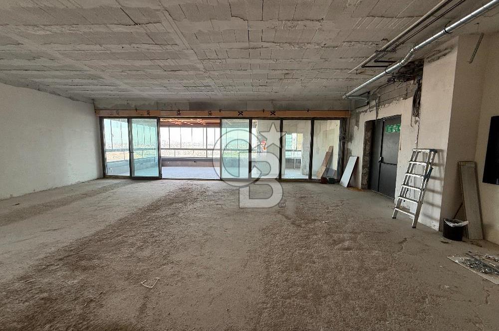 GOP KOZA'DA YÜKSEK TABELA DEĞERLİ 575 m² KİRALIK DÜKKAN