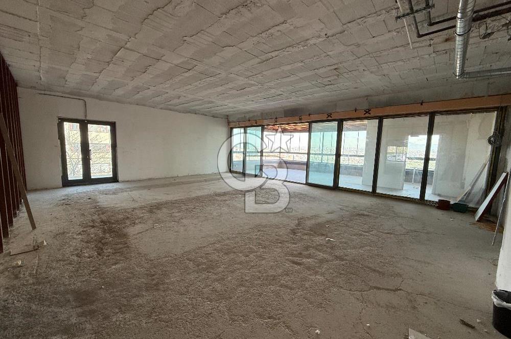 GOP KOZA'DA YÜKSEK TABELA DEĞERLİ 575 m² KİRALIK DÜKKAN