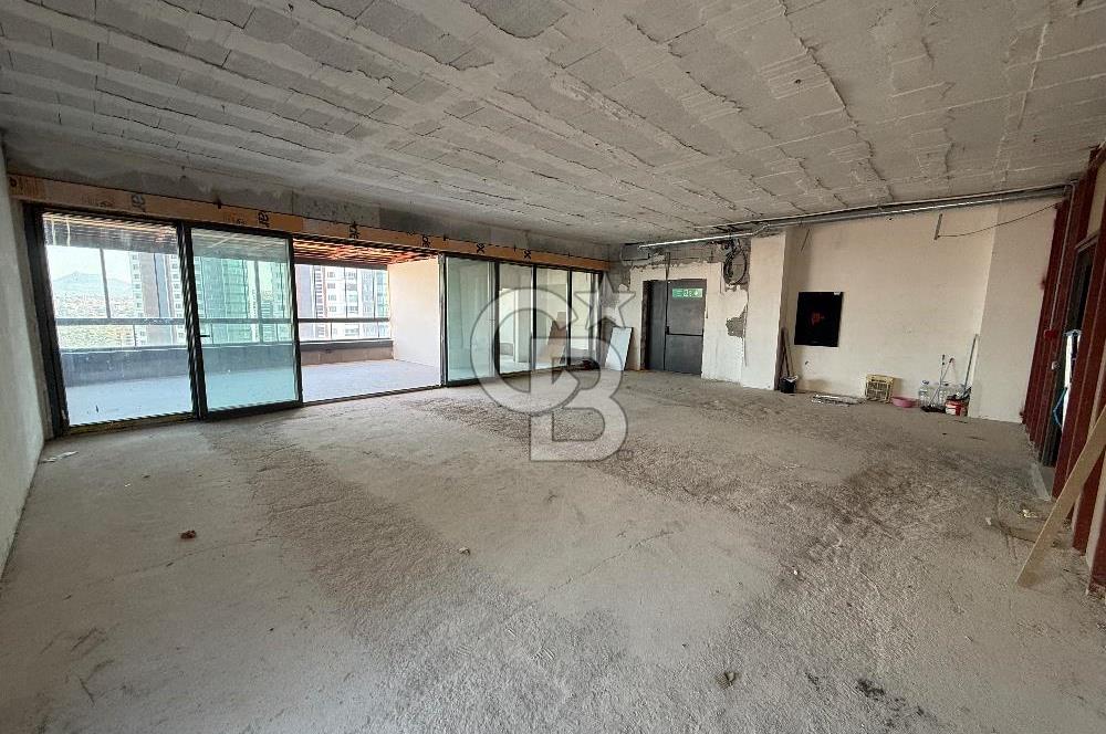 GOP KOZA'DA YÜKSEK TABELA DEĞERLİ 575 m² KİRALIK DÜKKAN