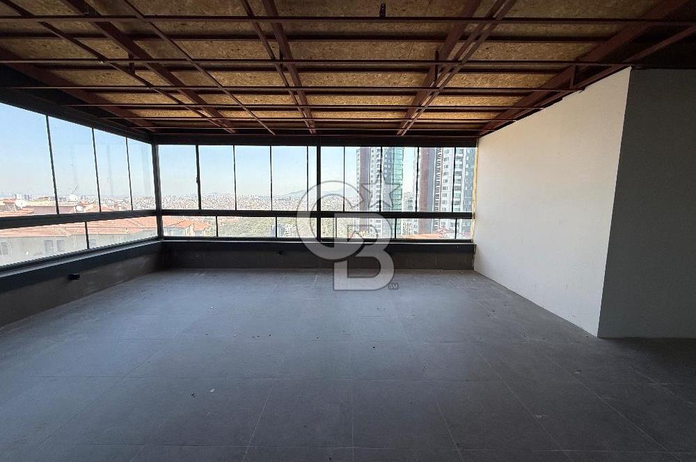 GOP KOZA'DA YÜKSEK TABELA DEĞERLİ 575 m² KİRALIK DÜKKAN