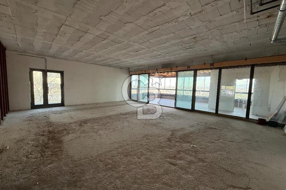 GOP KOZA'DA YÜKSEK TABELA DEĞERLİ 575 m² KİRALIK DÜKKAN