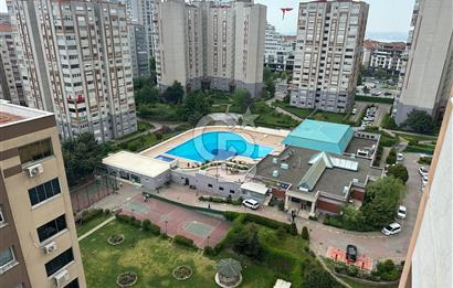 PARLEMENTERLER SİTESİ BOŞ SATILIK DENİZ VE HAVUZ MANZARALI