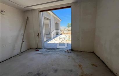 Urla Kuşçular 500 M2 Arsa İçinde Tek Katlı Satılık Lüks Villa