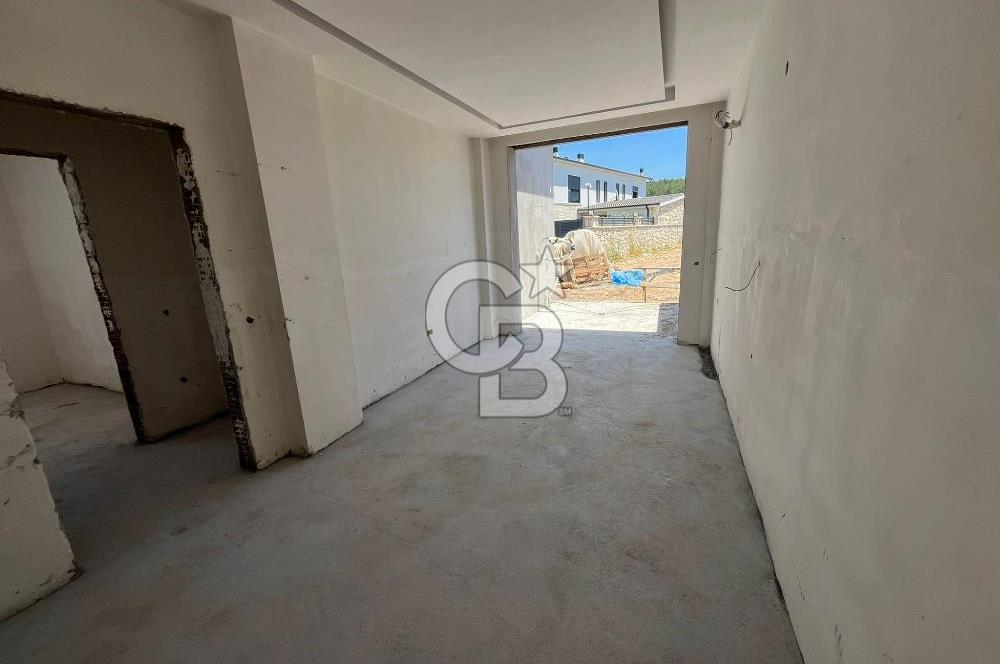 Urla Kuşçular 500 M2 Arsa İçinde Tek Katlı Satılık Lüks Villa
