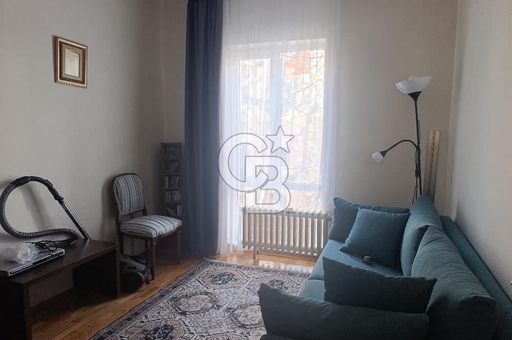 Çankaya Oran'da Kiralık Eşyalı 3+1 Kombili Daire