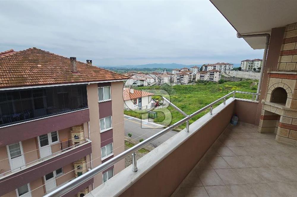 Toplu Taşıma Önünde- Şömineli ve Ebeveyn Banyolu 3+1