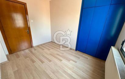 Bostanlı Merkezi Lokasyonda Sahile Yakın 3+1 Satılık Daire