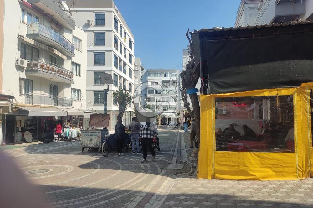 Balçova Sevgi Yolu Başında/Batar Kata Uygun/Satılık Köşe Dükkan