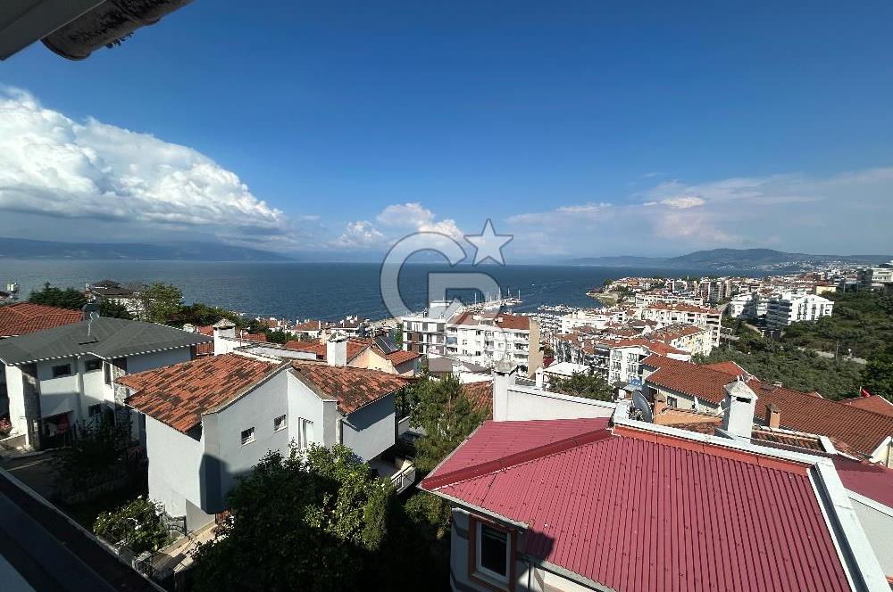 Mudanya Halitpaşa'da Deniz Manzaralı 5+1 Bahçe Tripleks