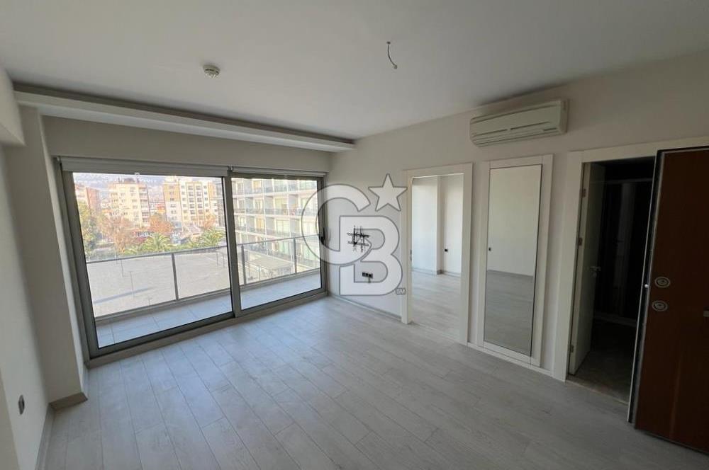 Bornova Lobi Parlas'da Kiralık 1+1 Daire