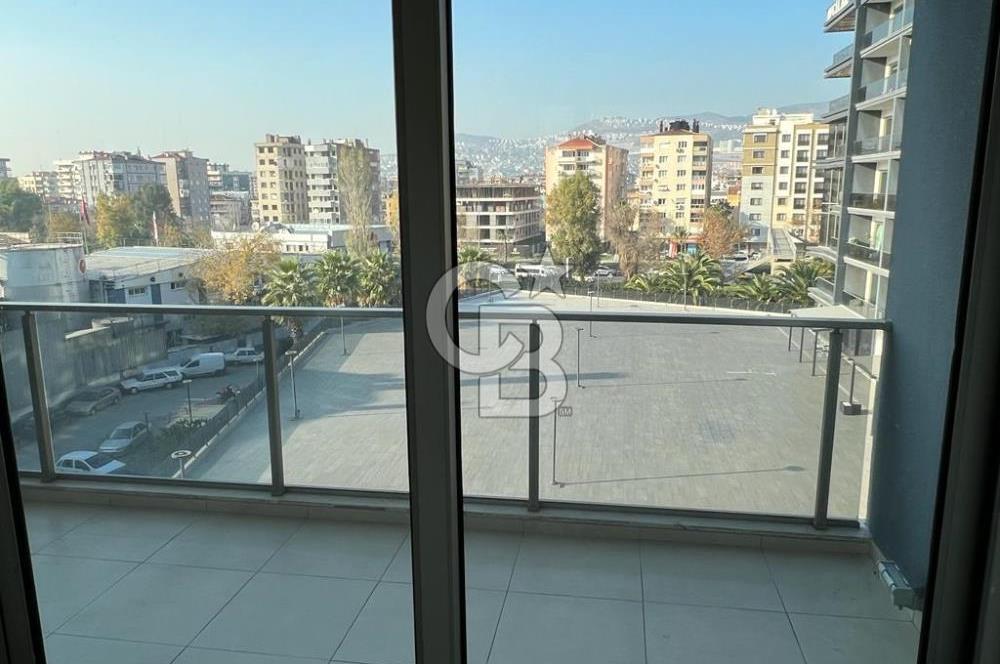 Bornova Lobi Parlas'da Kiralık 1+1 Daire