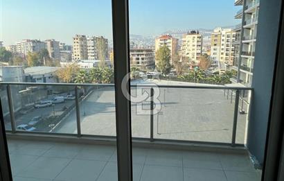 Bornova Lobi Parlas'da Kiralık 1+1 Daire