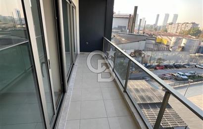 Bornova Lobi Parlas'da Kiralık 1+1 Daire