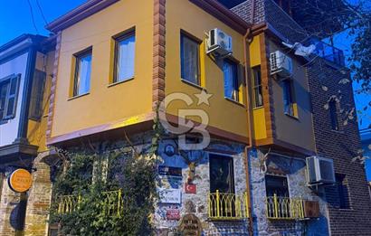 AYVALIK MACARON MAHALLESİNDE TARİHİ RUHUYLA RUHSATLI KONUK EVİ