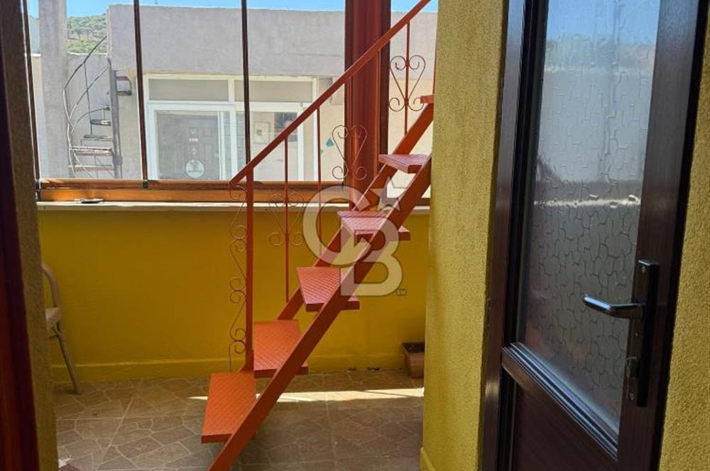 AYVALIK MACARON MAHALLESİNDE TARİHİ RUHUYLA RUHSATLI KONUK EVİ