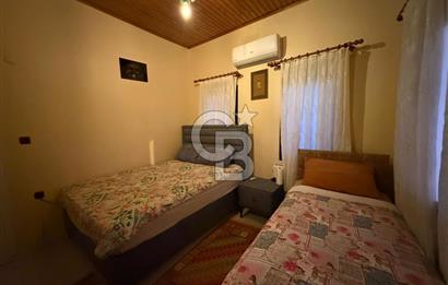 AYVALIK MACARON MAHALLESİNDE TARİHİ RUHUYLA RUHSATLI KONUK EVİ