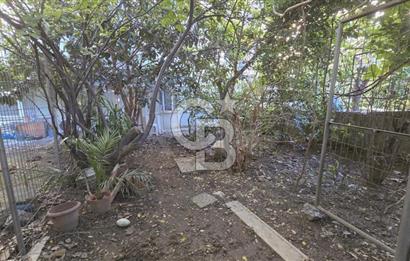 ÜSKÜDAR BAĞLARBAŞINDA BAHÇELİ 2+1 SATILIK DAİRE