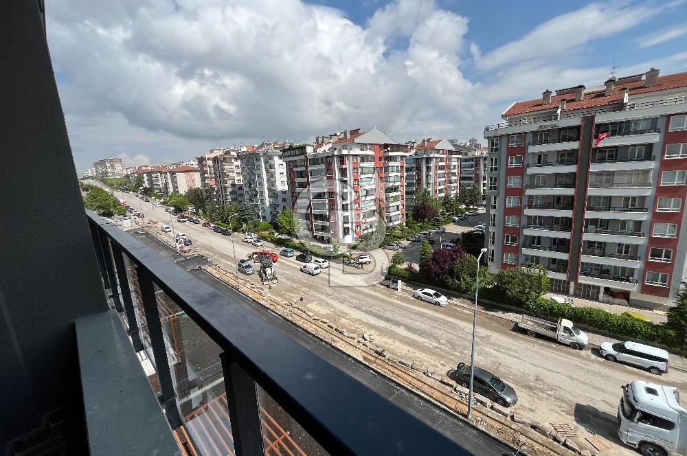Macunköy Metro Yakını Relax Cadde- İlk Oturum 1+1 Kiralık Daire