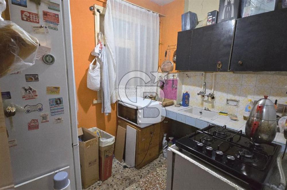 ÜSKÜDAR BAĞLARBAŞINDA BAHÇELİ 2+1 SATILIK DAİRE