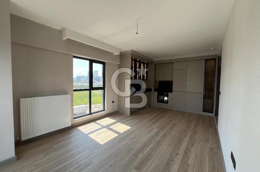 Macunköy Metro Yakını Relax Cadde- İlk Oturum 1+1 Kiralık Daire