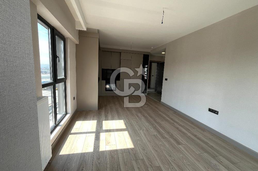 Macunköy Metro Yakını Relax Cadde- İlk Oturum 1+1 Kiralık Daire