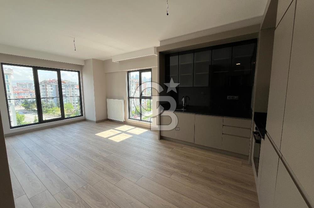 Macunköy Metro Yakını Relax Cadde- İlk Oturum 1+1 Kiralık Daire