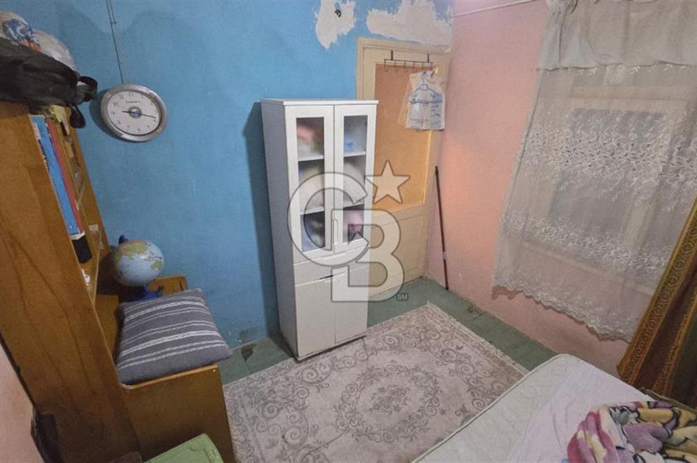 ÜSKÜDAR BAĞLARBAŞINDA BAHÇELİ 2+1 SATILIK DAİRE