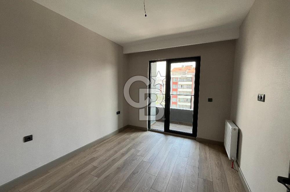 Macunköy Metro Yakını Relax Cadde- İlk Oturum 1+1 Kiralık Daire